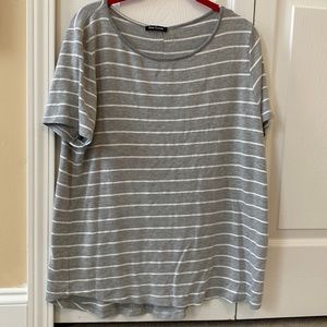 Pink Clover Button Back Detail Tee Stitchfix XL